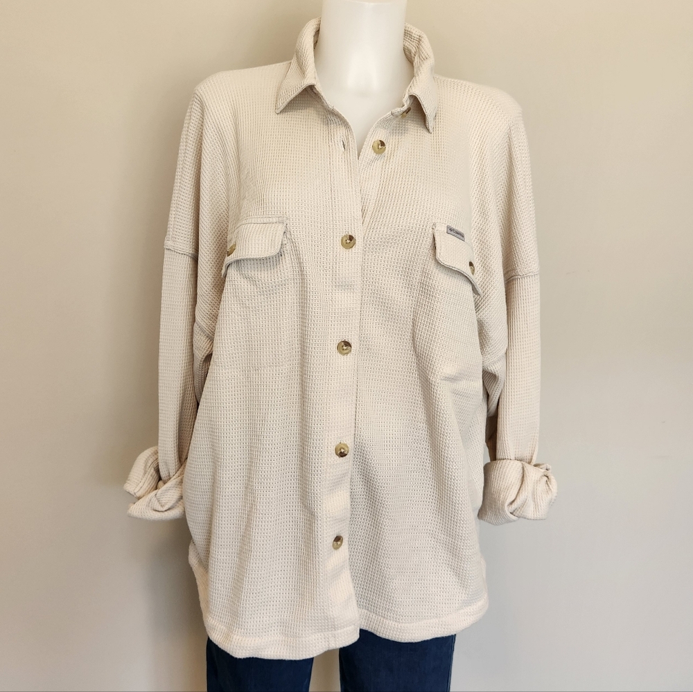 Columbia Holly Hideaway Button down shirt